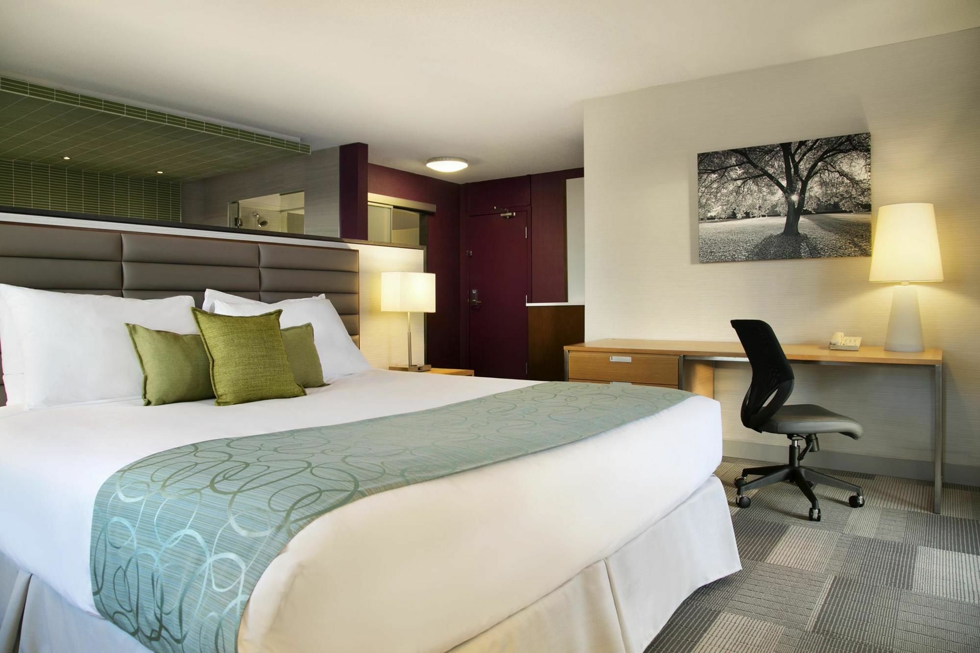 Coast Prince George Hotel By Apa מראה חיצוני תמונה